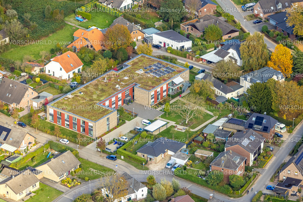 Kleve251005692 | Luftbild, Veronika-Haus - Haus für Senioren, Rindern, Kleve, Niederrhein, Nordrhein-Westfalen, Deutschland