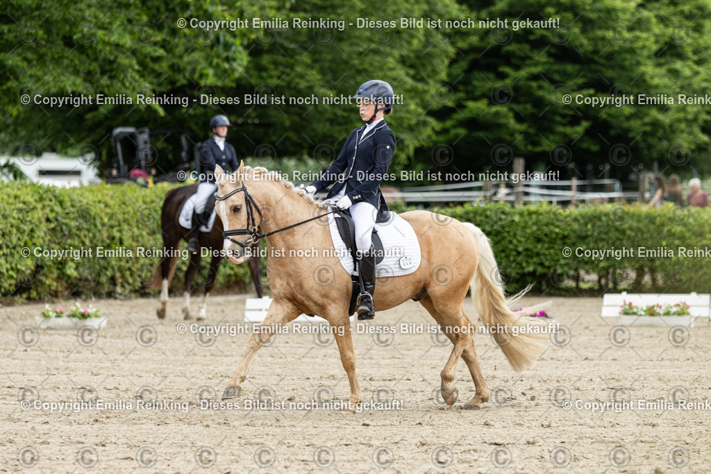 CL5A9659 | Emilia Reinking Fotografie - Realisiert mit Pictrs.com