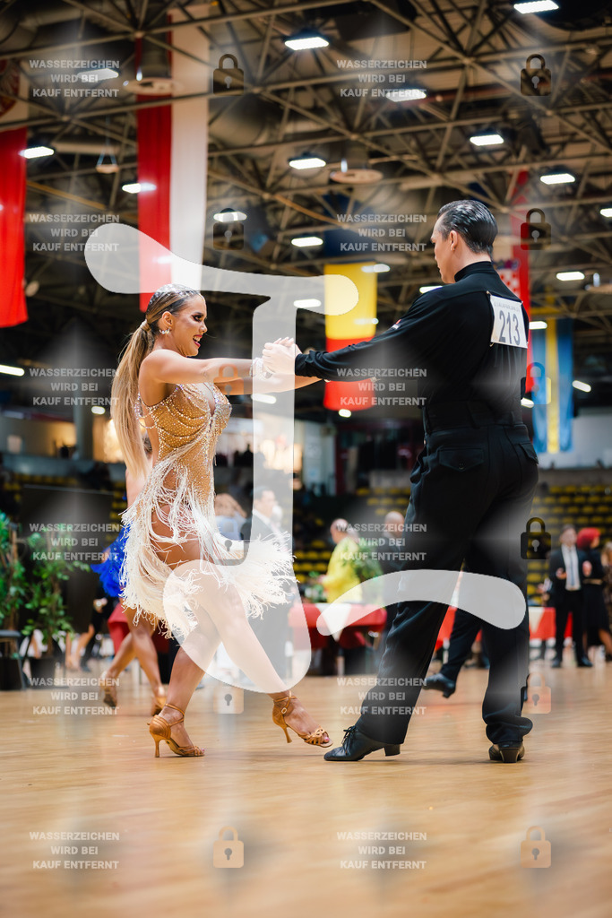 Hessen Tanzt WDSF Open Senior I Latin 4th (213) James Johansson _ Leila Frovik (Sweden)-2025-05-17-2196 | Webshop for digital downloads and prints of dance sport, event & show photographer Julian Link - Realisiert mit Pictrs.com