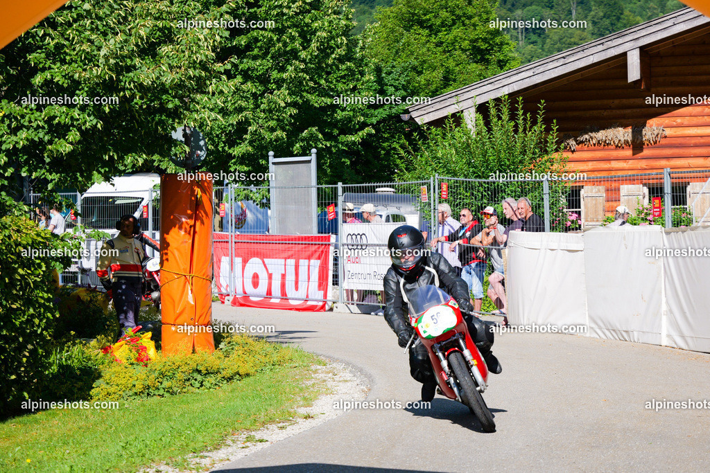 P1025749 | Erleben Sie atemberaubende, hochqualitative Fotos Ihrer Fahrt entlang der malerischen Alpenstraßen. Besuchen Sie alpineshots.com, um professionelle Aufnahmen Ihrer unvergesslichen Reise zu finden und zu kaufen - Realisiert mit Pictrs.com