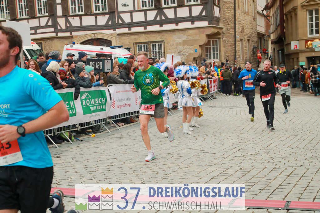 VR Bank Hauptlauf 10000m | 3 Koenigslauf 2023 - Realisiert mit Pictrs.com