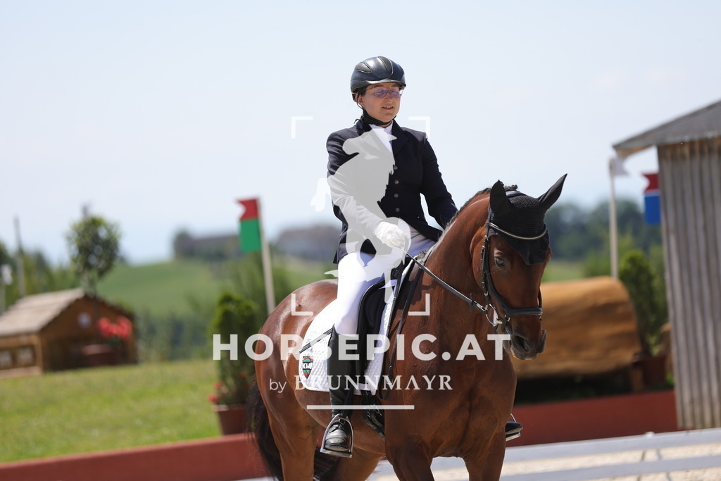0P6A0979 | Willkommen bei Brunnmayr - Design & Fotografie – Ihrem Spezialisten für Reitturniere und Pferdeveranstaltungen in Oberösterreich, Salzburg und Bayern! Seit über 17 Jahren sind wir leidenschaftlich dabei.