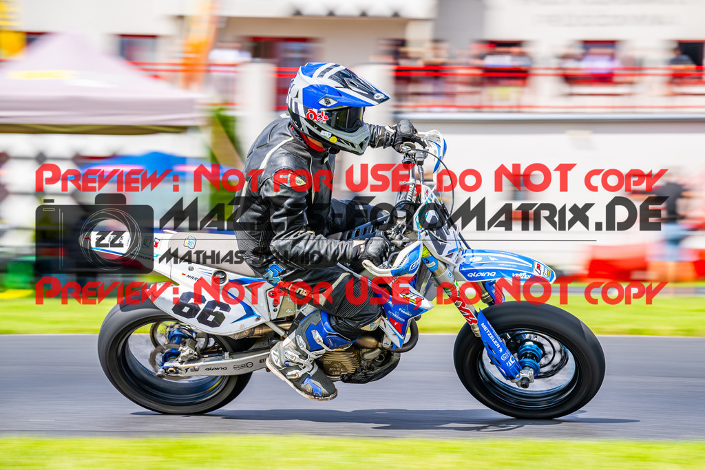 MaZZes_FotoMatrix_240713_6021986_5361 | S4