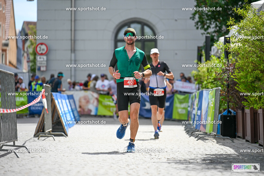SZI_8976 | Stadttriathlon Erding 2025. #yourpictrs #sportshot_your_pictrs @Sportshotphotography #stadttriathlonerding Copyright: www.sportshot.de