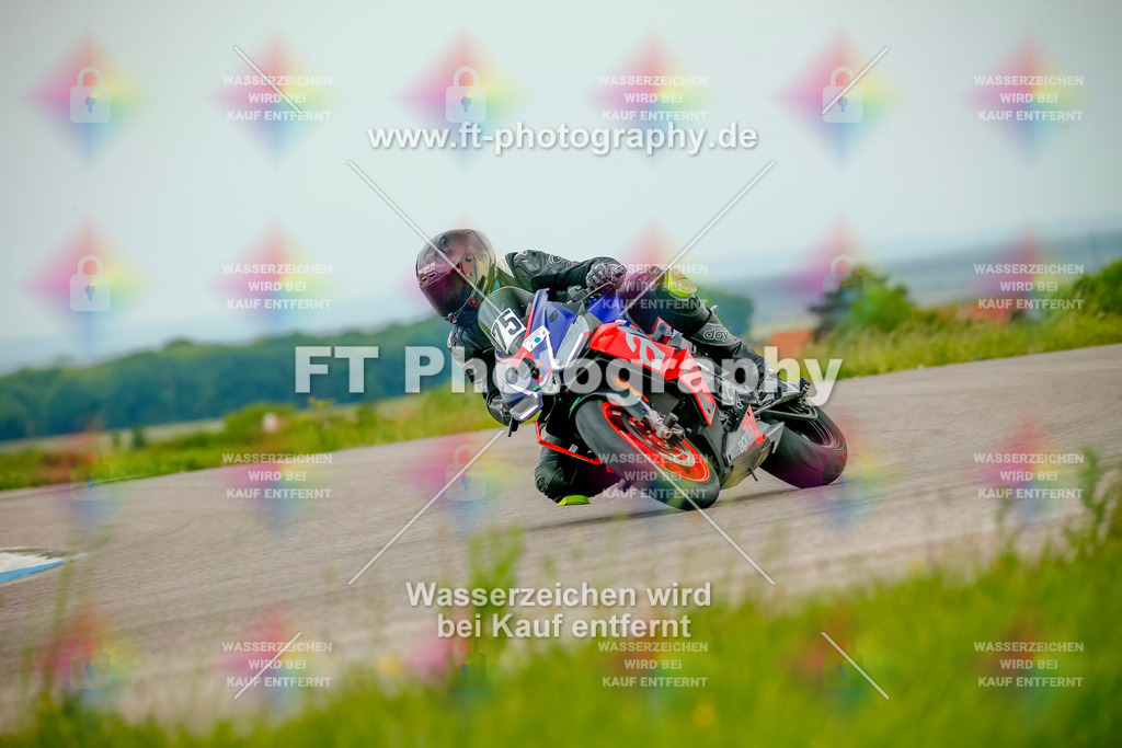 _MOT2095 | Hier findet Ihr Bilder von Touristenfahrten auf der Nürburgring Nordschleife oder von anderen Veranstaltungen die ich besucht habe. Viel Spass beim Durch Schauen 