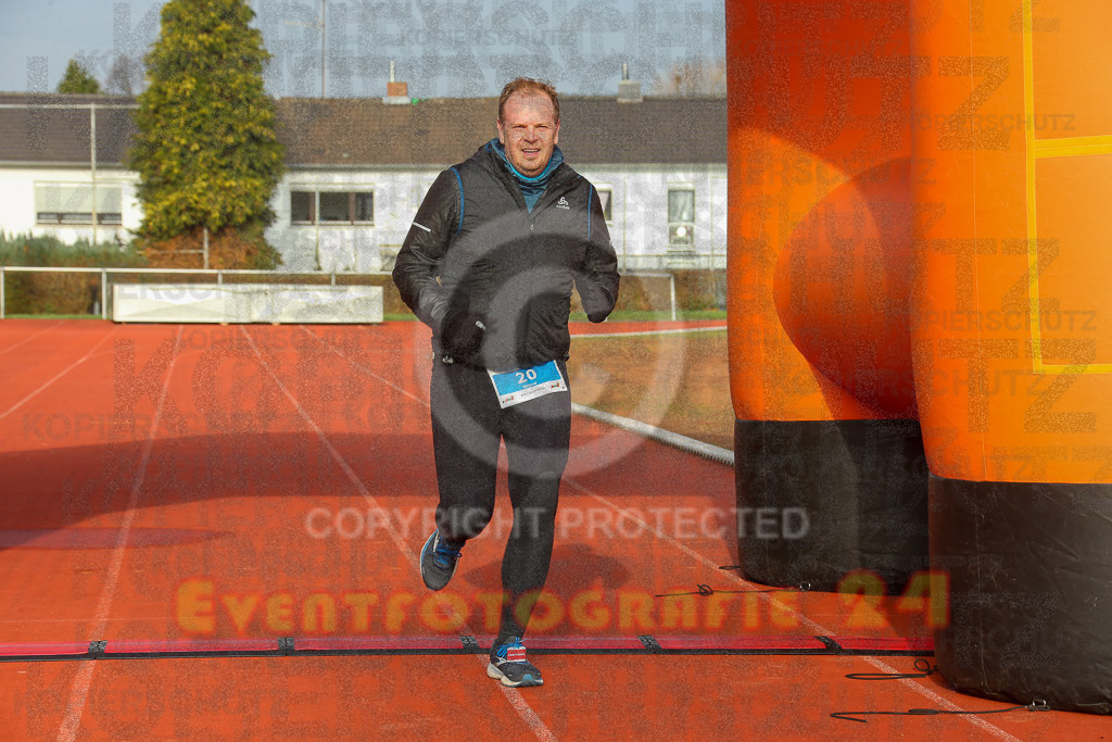 230129_1135_EX1_5174 | Sportfotografie im Rhein-Sieg Kreis, Köln, Bonn, NRW, Rheinland Pfalz, Hessen, etc. Unser Tätigkeitsfeld umfasst den Laufsport vom Volkslauf über den Marathon, Duathlon, Triathon bis zum Ultralauf wie Kölnpfad Ultra oder Schindertrail.