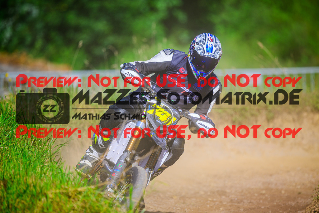 MaZZes_FotoMatrix_240816_6007705_5889 | UE40