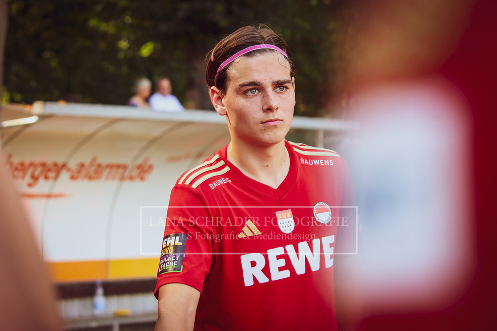 HERREN BUNDESLIGA Rot-Wei_ K_ln - Crefelder HTC 07.09.24 K_ln-153 | lanaschraderfotografie - Realisiert mit Pictrs.com