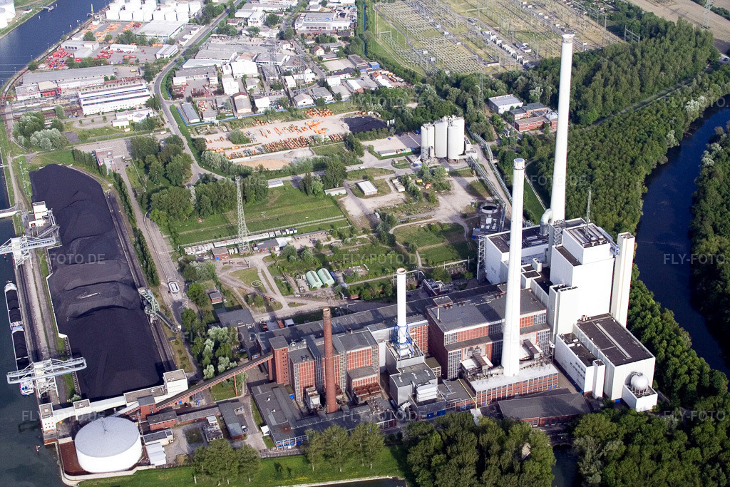 Luftbild: Rheinhafen-Dampfkraftwerk im Ortsteil Daxlanden in Karlsruhe im Bundesland Baden-Württemberg in Deutschland. Foto: IMG_1911.jpg vom 14.05.2006 durch Werner Riehm/FLY-FOTO.de