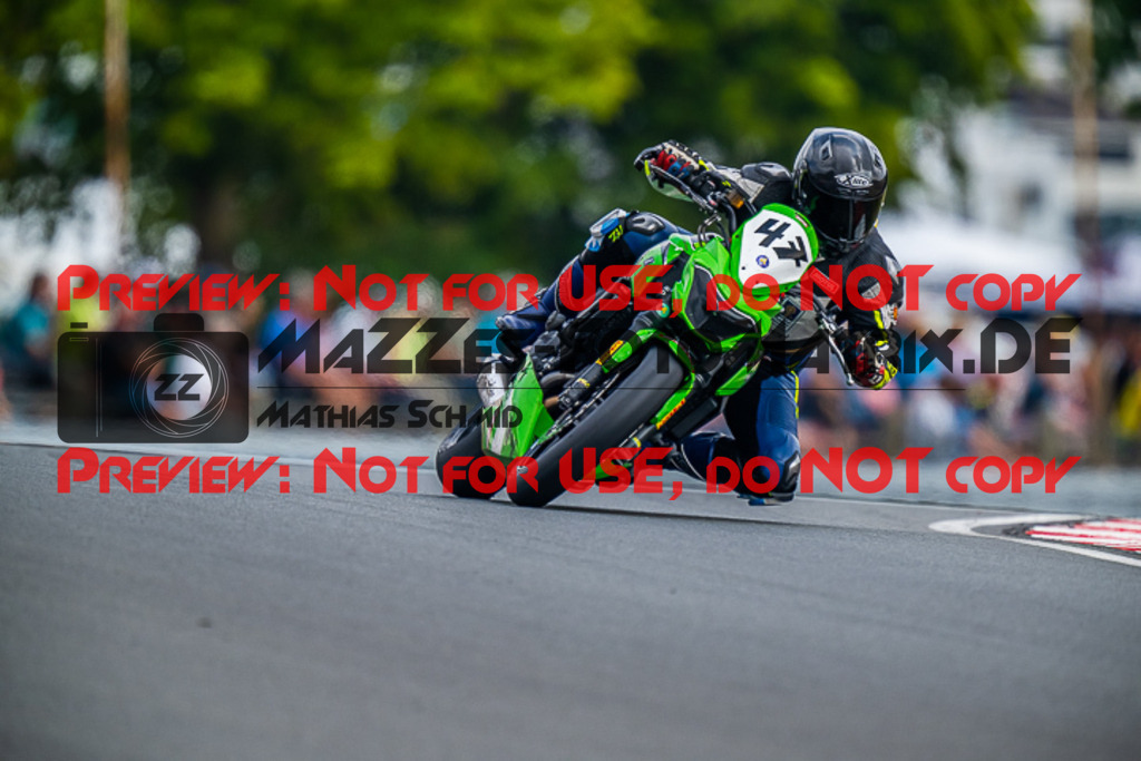 MaZZes_FotoMatrix_220723_6420 | IDM1000