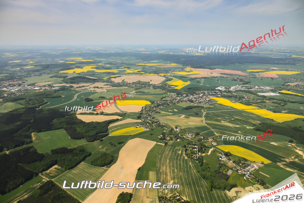 Die Luftaufnahme der Stadt Neumark wurde vom UL-Flugzeug heraus erstellt ( keine Drohne )- hohe Auflösung für beste Qualität