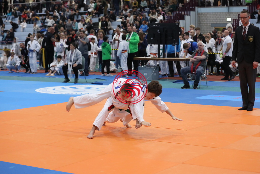 1J7A2394 | Fotos vom Adler Cup - Pictures from Adler Cup

Hier findet Ihr alle Eindrücke und großen Momente der Adler Cup Wochenenden. Here you will find all impressions and great moments of the Adler Cup weekends. - Realisiert mit Pictrs.com