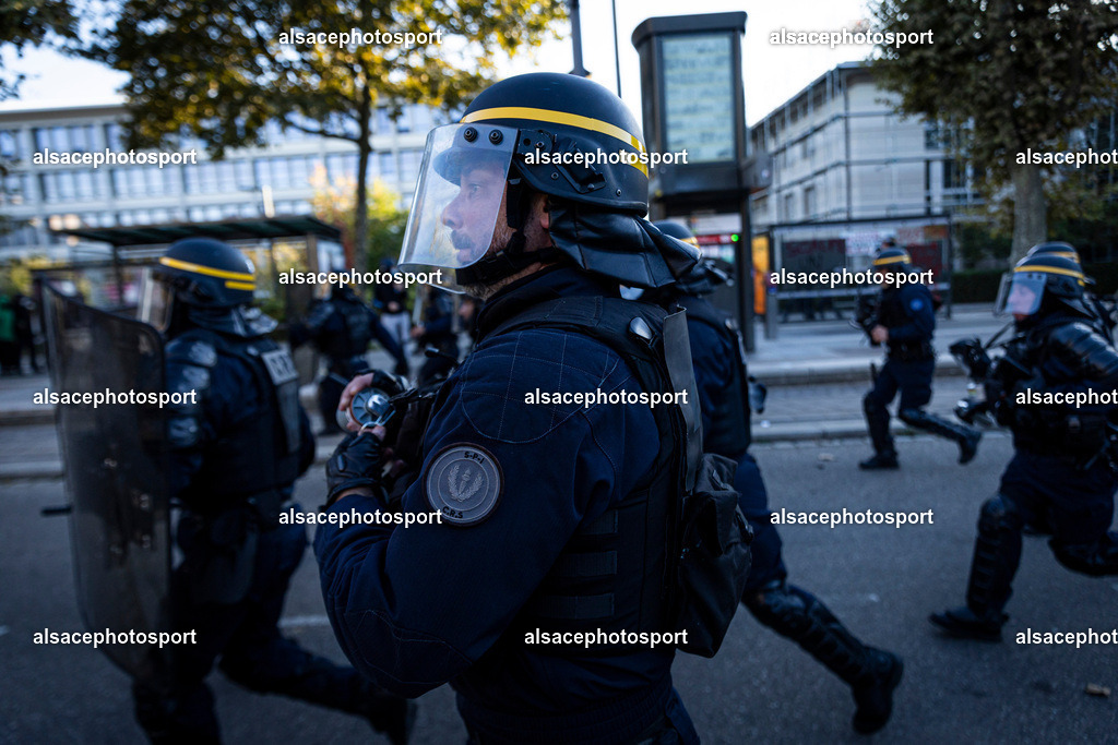 _B7A1425 | manifestation de lycéens à Strasbourg, le 6 octobre 2026, dans le cadre d’un mouvement national de protestation contre les conditions d’apprentissage. - Realisiert mit Pictrs.com