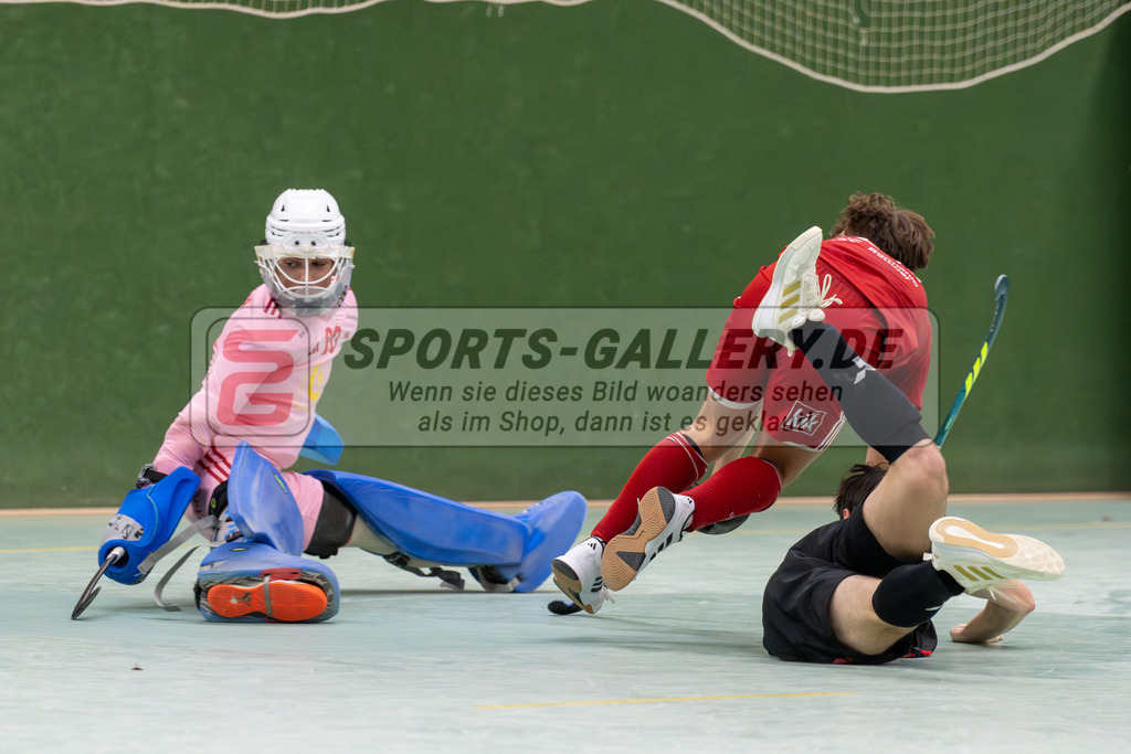 SFE_20251213_0097 | Köln, Deutschland, 13.12.2025:  Hockey 1. Bundesliga Herren Rot-Weiss - DSD Düsseldorf im KTHC Stadion Rot-Weiss Köln Tennis and Hockey Club am 13.12.2025 in Köln, Deutschland. (Foto von Fehrmann)Köln, Germany, 13.12.2025: Hockey 1. Bundesliga Herren Rot-Weiss - DSD Düsseldorf in KTHC Stadion Rot-Weiss Köln Tennis and Hockey Club at 13.12.2025 in Köln, Deutschland. (Foto from Fehrmann)