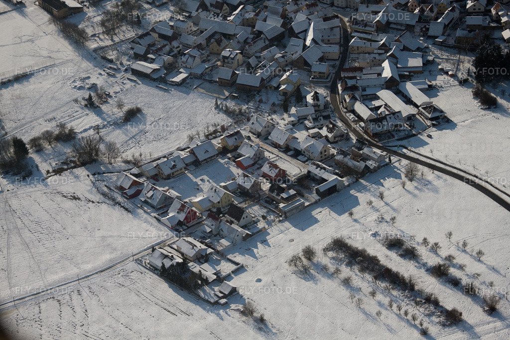 Ortsansicht | Luftbild: Ortsansicht im Ortsteil Büchelberg in Wörth im Bundesland Rheinland-Pfalz in Deutschland. Foto: IMG_36115.jpg vom 02.01.2011 durch Werner Riehm/FLY-FOTO.de - Realisiert mit Pictrs.com