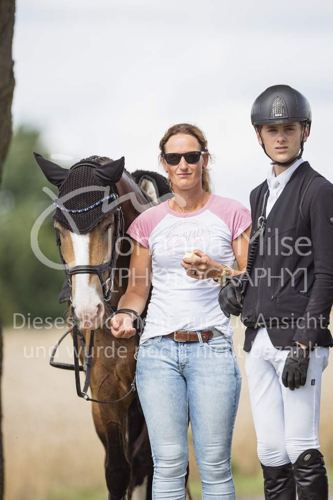 230729_BHO_PonyTrophy-588 | Deine schönsten Turniermomente als professionelle Fotos! Entdecke hochwertige Pferdesport-Fotografie im Online-Shop. Jetzt Fotos finden & bestellen!