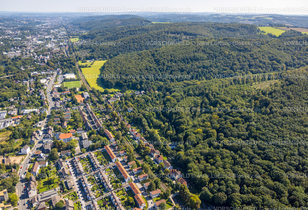 Gevelsberg240815486 | Luftbild, riesiges Waldgebiet Stadtwald NSG und Waldfriedhof mit Wohngebiet Waldstraße und Schnellmarkstraße, Gevelsberg, Ruhrgebiet, Nordrhein-Westfalen, Deutschland