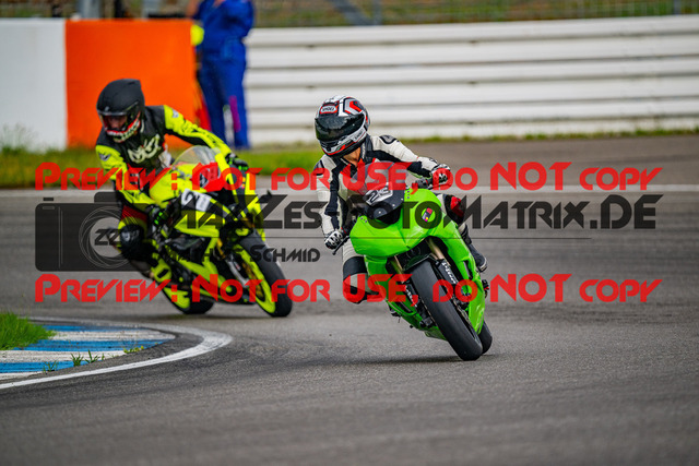 MaZZes_FotoMatrix_240701_6007705_2731 | ROT