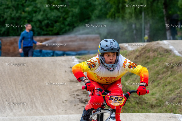 BayBMX2026-05595 | Fotogalerie von Thomas Dettweiler mit Eventbildern und lizenzfreien Fotos. Perfekt als Wandbild, für Büro, Website oder private Nutzung. - Realisiert mit Pictrs.com