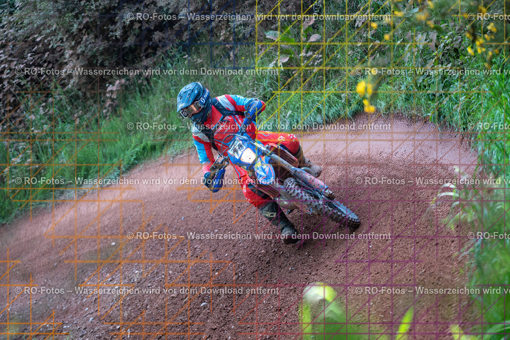 Wolfshausen 4 Lauf -1271 | Sportfotografie von RO-Fotos: Motorsport, Motocross, Enduro, Laufveranstaltungen und Triathlon. Professionelle Fotos von Sportlern und Events. - Realisiert mit Pictrs.com