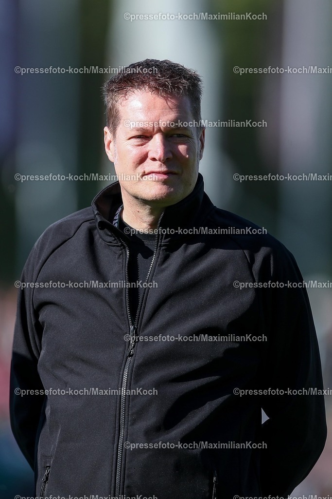 SCP09052502147 | 09.05.2025, Fußball, Preußen Münster - Hertha BSC, 2. Fußball Bundesliga, 33. Spieltag, Preußenstadion, Saison 2024 2025: Burkhard Brüx (Präsidium Preussen Muenster)DFB regulations prohibit any use of photographs as image sequences and or quasi-video.