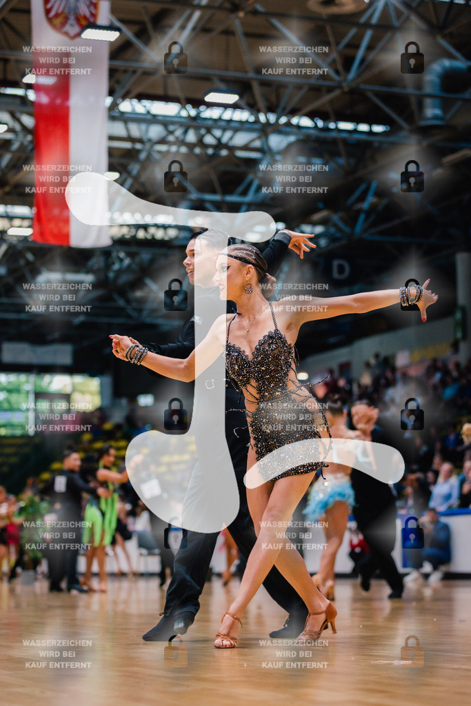 Hessen Tanzt WDSF Open Youth Latin 23rd (35) Mykola Khortiuk _ Vanessa Martin (TSZ Phönix Berlin)-2025-05-17-1033 | Webshop for digital downloads and prints of dance sport, event & show photographer Julian Link - Realisiert mit Pictrs.com