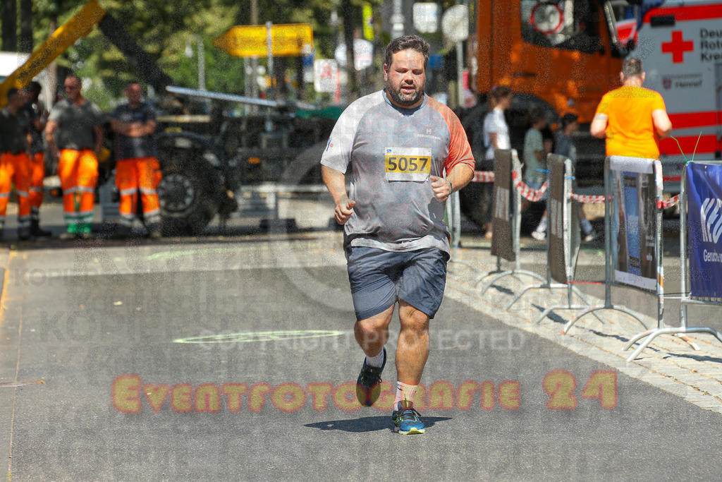 250621_1056_EX1_3158 | Sportfotografie im Rhein-Sieg Kreis, Köln, Bonn, NRW, Rheinland Pfalz, Hessen, etc. Unser Tätigkeitsfeld umfasst den Laufsport vom Volkslauf über den Marathon, Duathlon, Triathon bis zum Ultralauf wie Kölnpfad Ultra oder Schindertrail.