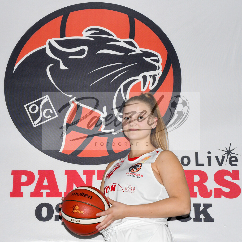 TEAOSC20201002_0010 | Basketball, Juniorinnen:   bei der Team Presentation der OSC Junior Panthers am 02.10.2020 in Osnabrueck, Deutschland. - Realisiert mit Pictrs.com