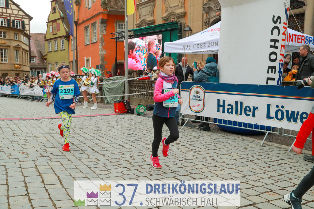 AOK JuniorCup 400m | 3Koenigslauf 2023 - Realisiert mit Pictrs.com