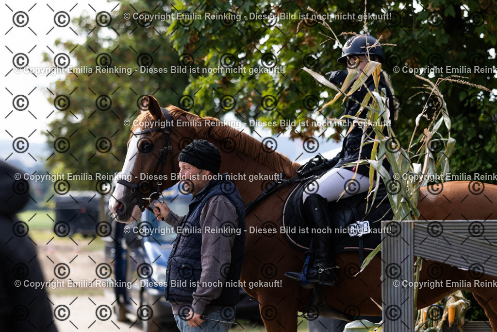 CL5A3573 | Emilia Reinking Fotografie - Realisiert mit Pictrs.com