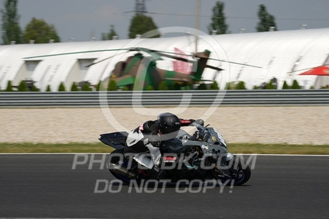 2024_07_12_PBK_14201 | Sportfotografie; SlowMotion; Video; Rennstrecke; Hafeneger; Speer; Racing; RSE; BMW; CBO; Trackday; Motorsportarena; Hockenheimring; Brno; Most; Barcelona; Valencia