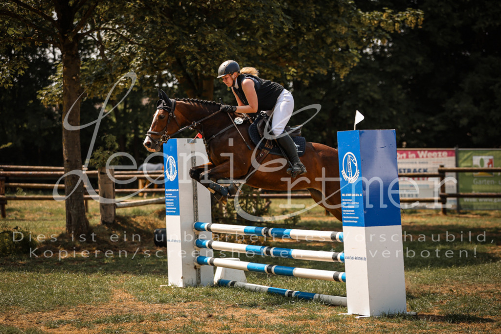 15.SaStE00166 | Leoni Ertmer Photography - Realisiert mit Pictrs.com