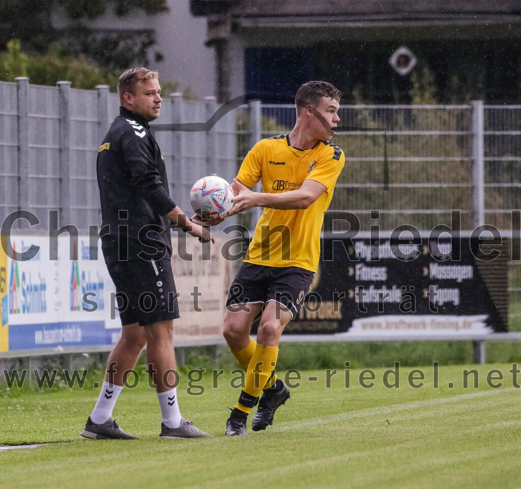 2023-07-29_022_FC_Finsing_gegen_SC_Kirchasch | Finsing, Deutschland, 29.07.2023:
Fußball, Kreisliga 2023 / 2024, 1. Spieltag, FC Finsing gegen SC Kirchasch, Endergebnis: 0:2

Markus Zollner (SC Kirchasch, #9)

Foto: Christian Riedel / fotografie-riedel.net