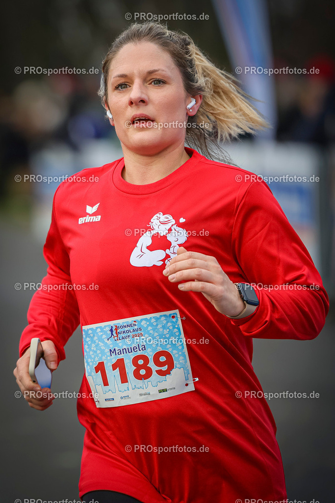 6. Bonner Nikolauslauf; Bonn, 14.12.2025 | Impressionen vom 6. Bonner Nikolauslauf am 14.12.2025 in Bonn (Nordrhein-Westfalen). 