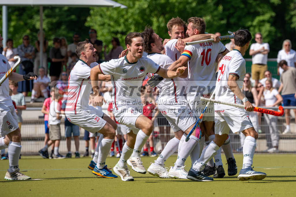 SFE_20240511_0212 | Köln, Deutschland, 11.05.2024:  in Aktion waehrend des Spiels der Feldhockey 1. Bundesliga Herren zwischen VF 2/2 Crefelder HTC - Rot Weiss Köln im KTHC Stadion Rot-Weiss Köln Tennis and Hockey Club am 11.05.2024 in Köln, Deutschland. (Foto von Stephan Fehrmann)

Köln, Germany, 11.05.2024:  in action during the game of Feldhockey 1. Bundesliga Herren between VF 2/2 Crefelder HTC - Rot Weiss Köln in KTHC Stadion Rot-Weiss Köln Tennis and Hockey Club at 11.05.2024 in Köln, Deutschland. (Foto from Stephan Fehrmann)