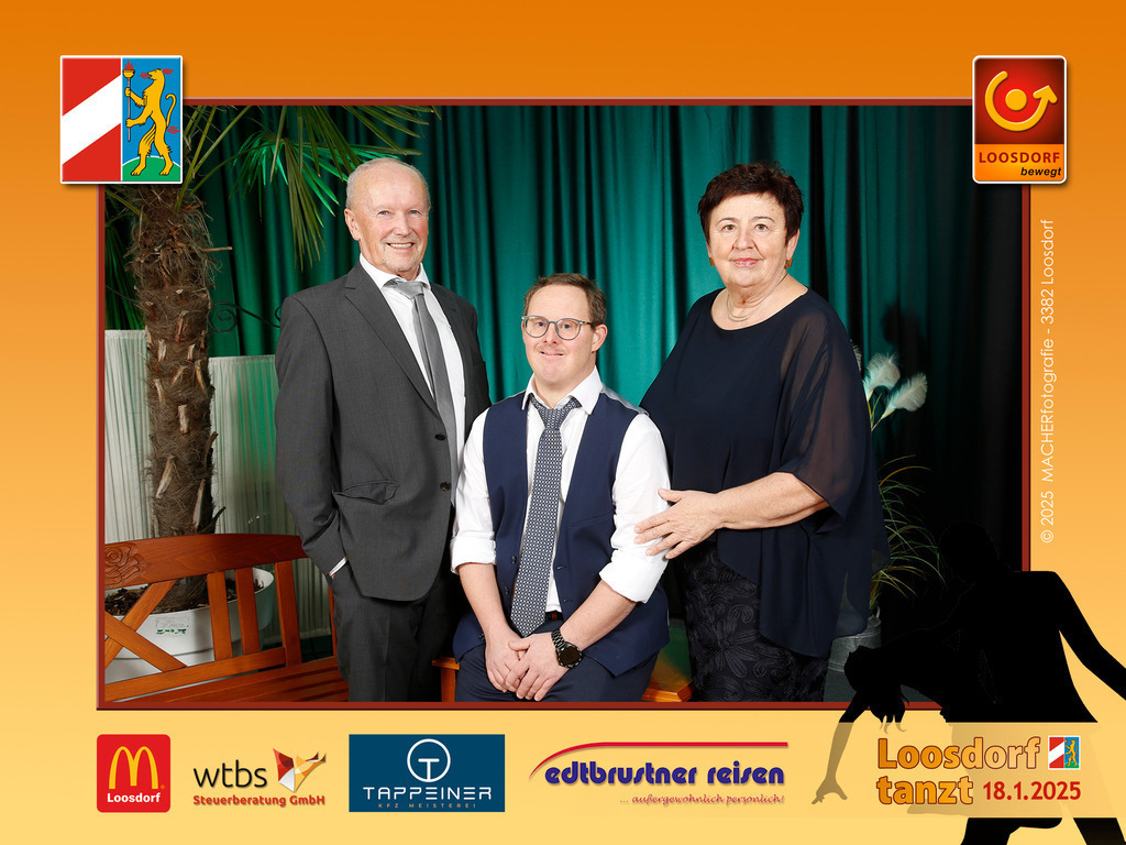 LoosdorfTanzt25_8379 | Ballfotografie - Loosdorf tanzt am 18.01.2025 in der Losensteinhalle LOOSDORF. Vielen Dank den Sponsoren:Edtbrustner Reisen /wtbs Steuerberatung /Autohaus Tappeiner/McDonalds Loosdorf