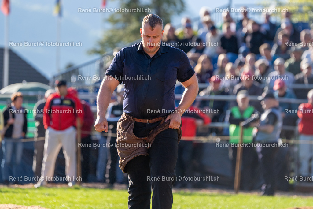 BUR04774 | René Burch leidenschaftlicher Fotograf aus Kerns in Obwalden.  Hier finden sie Sport, Landschaft und Natur Fotografie.
 - Realisiert mit Pictrs.com