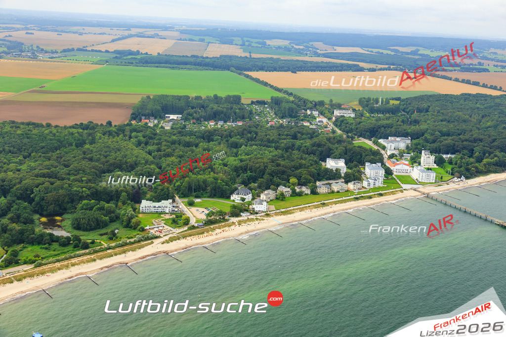 Die Luftaufnahme der Stadt Bad-doberan wurde vom UL-Flugzeug heraus erstellt ( keine Drohne )- hohe Auflösung für beste Qualität