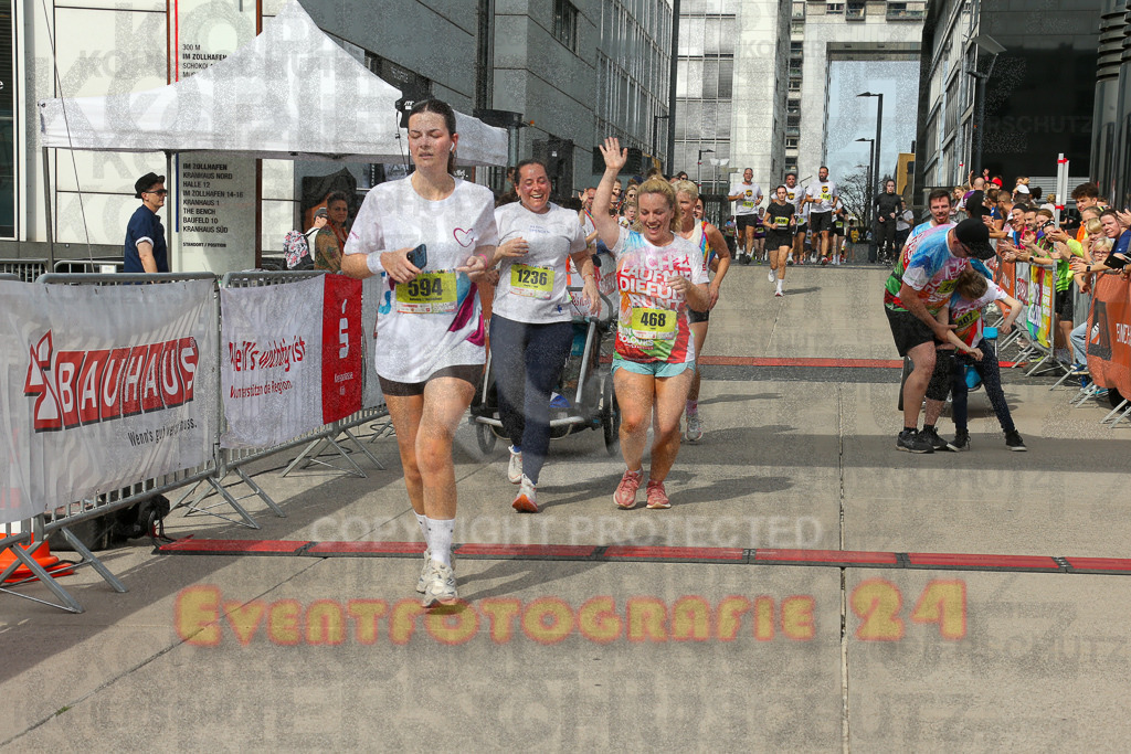 250920_1337_EX1_5829 | Sportfotografie im Rhein-Sieg Kreis, Köln, Bonn, NRW, Rheinland Pfalz, Hessen, etc. Unser Tätigkeitsfeld umfasst den Laufsport vom Volkslauf über den Marathon, Duathlon, Triathon bis zum Ultralauf wie Kölnpfad Ultra oder Schindertrail.