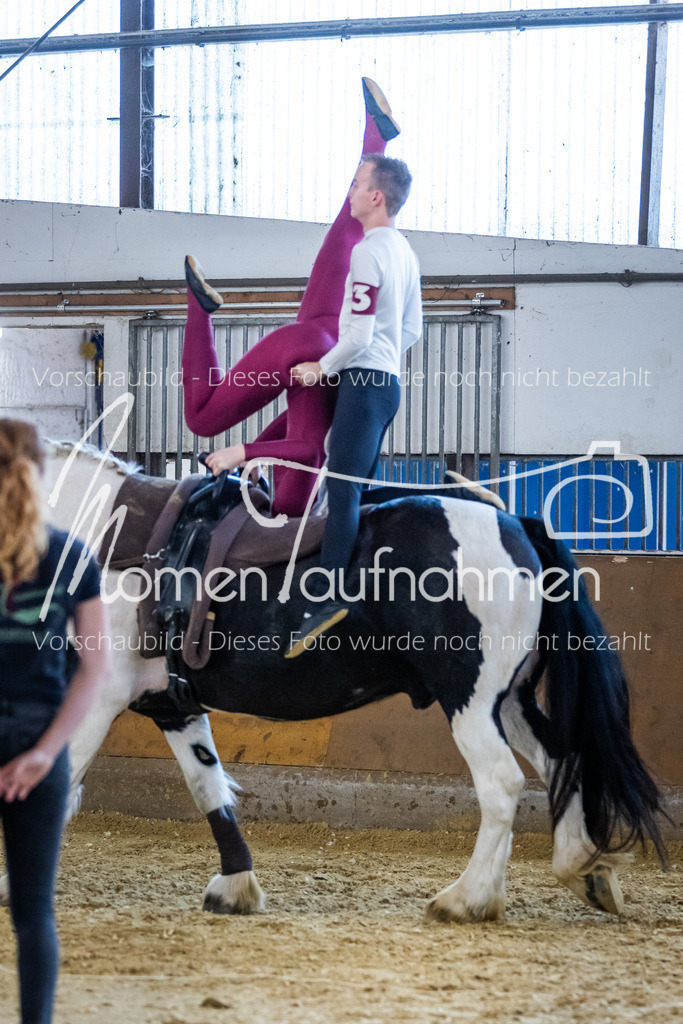 GS-NS-121 | MomenTaufnahmen Pferdesportfotos