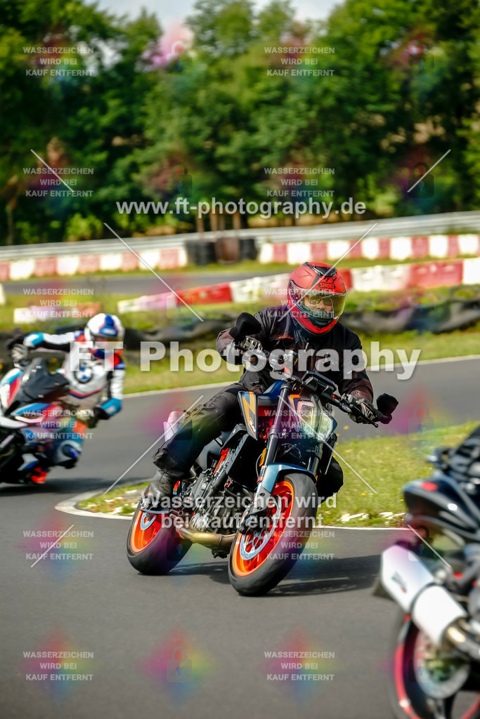 VBK-4701 | Hier findet Ihr Bilder von Touristenfahrten auf der Nürburgring Nordschleife oder von anderen Veranstaltungen die ich besucht habe. Viel Spass beim Durch Schauen 