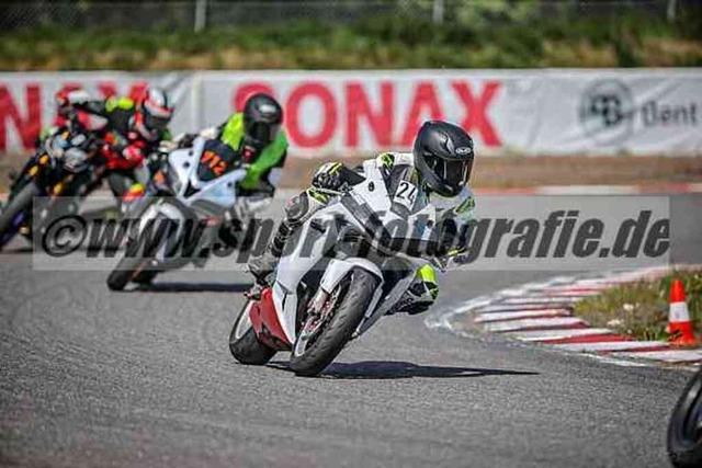 pubi6025 | Professionelle Fotos von Sportveranstaltungen, aber auch Hochzeiten und anderen Events. - Realisiert mit Pictrs.com