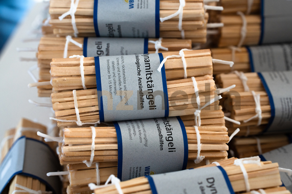 022_Villa Kunterbunt WBZ Vernissage _ Ausstellung_kunzmedia.ch | OnlineShop für Bilder kunzmedia.ch