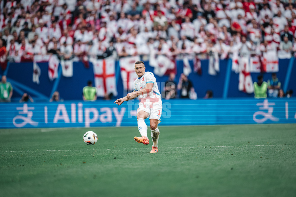 Fußball | Herren | UEFA-Fußball-Europameisterschaft 2024 | Gruppe B | Kroatien vs. Albanien | 19.06.2024 | Tomas Holes (#3, Tschechien) spielt einen Pass