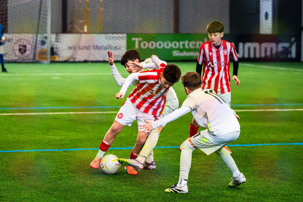 _BLR9088 | Professionelle Fußball- und Sportfotografie. Spielbilder online ansehen und kaufen – Einzelbilder oder komplette Galerien in hoher Qualität. - Realisiert mit Pictrs.com