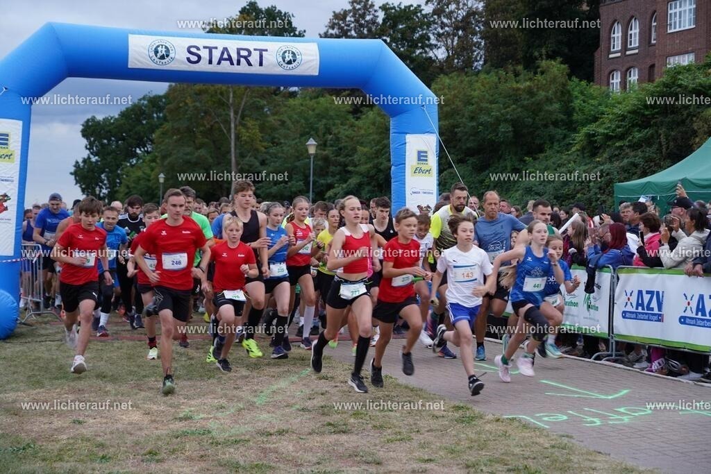 DSC05221 | Lichterlauf  - Realisiert mit Pictrs.com