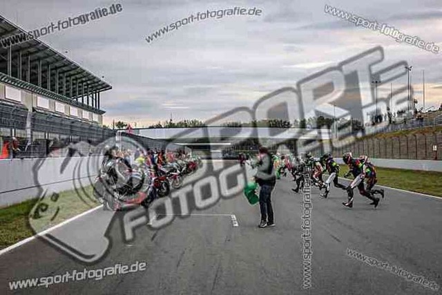 pubi4923 | Professionelle Fotos von Sportveranstaltungen, aber auch Hochzeiten und anderen Events. - Realisiert mit Pictrs.com