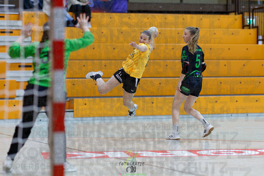 Frauen Oberliga Mitte (HHV); HSG Kleenheim/Langgöns II - HSG Eibelshausen/Ewersbach | Frauen Oberliga Mitte (HHV); HSG Kleenheim/Langgöns II - HSG Eibelshausen/Ewersbach am 01.11.2025 in Oberkleen (Weidig-Halle)Photo © 2025 - Jörg Heinrich - Realisiert mit Pictrs.com