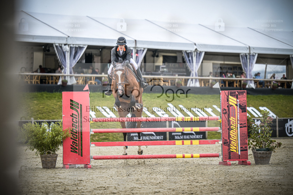 DOS_2041 | Entdecke hochwertige Reitturnierfotos von Foto Oger. Professionell, emotional und authentisch – jetzt Lieblingsmomente im Shop bestellen. - Realisiert mit Pictrs.com
