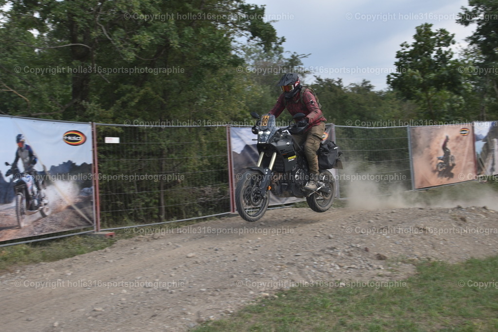 DSC_0510 | Sportfotografie , Motorsport, Motoross, Reitsport, Mointainbike, Enduro,
Landschaft , Outdoor, Eventfotografie, Landschaft, Bilder online bestellen - Realisiert mit Pictrs.com
